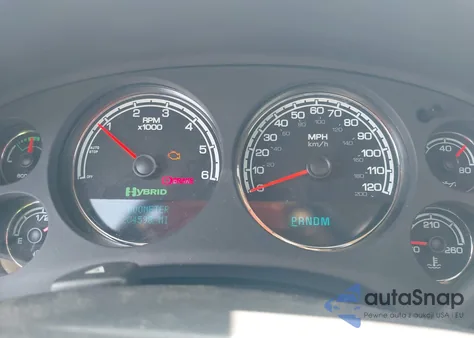 2008 Chevrolet Tahoe Hybrid z USA, uszkodzony, nr VIN 1GNFC13568R226671